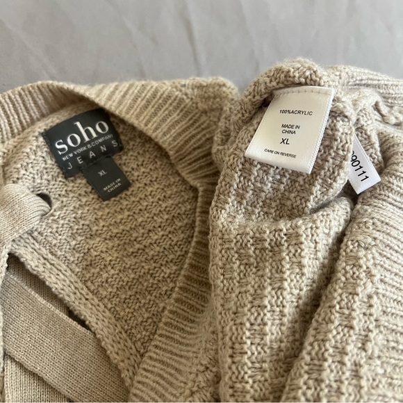 New York and Company Soho Tan Knit Sweater cross back Size XL - Picture 8 of 14